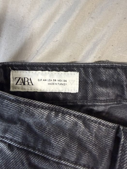 Джинсы zara zip flared