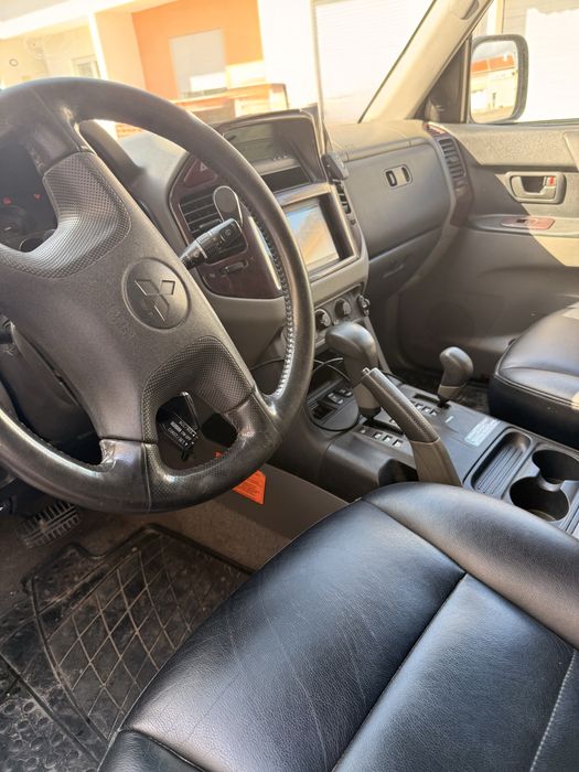 Mitsubishi Pajero 3.2  DID longo