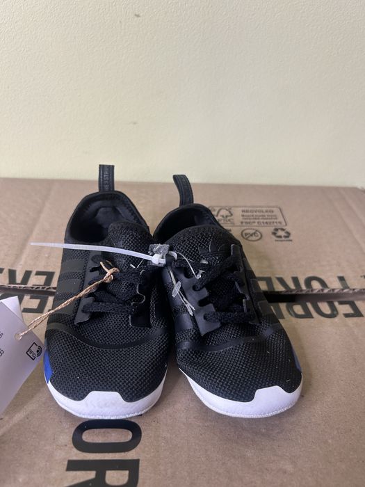 Кросівки  Adidas NMD Made in Vietnam  Нові(оригінал) 21(12см) 900 грн
