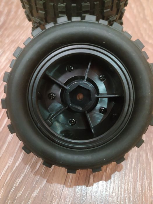 Колеса для WLtoys, ZDRacing, Arrma Senton, Himoto та ін.