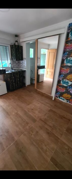 Alugo T0 em Massamá entrada imediata