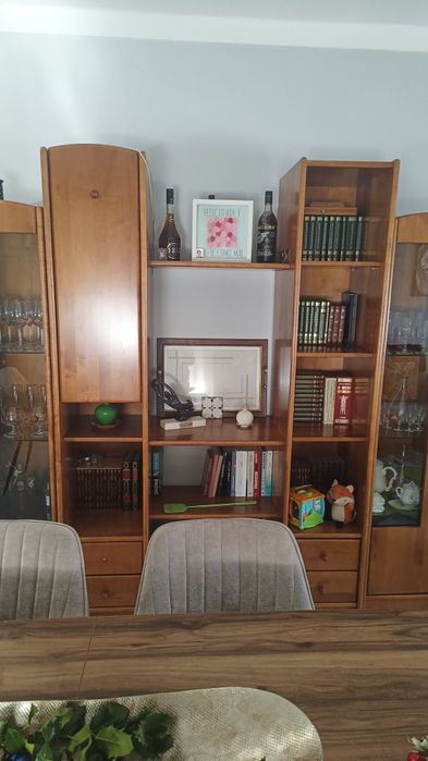 Móvel em Pinho em bom estado