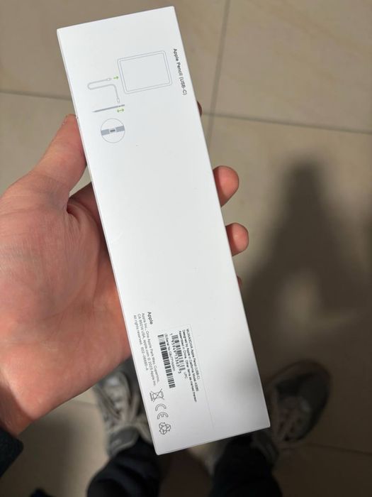 Apple pencil USB-C