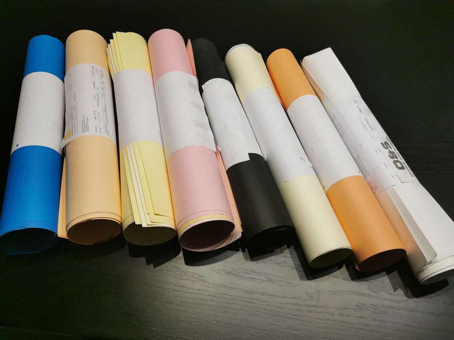 Conjunto de papel e cartolina