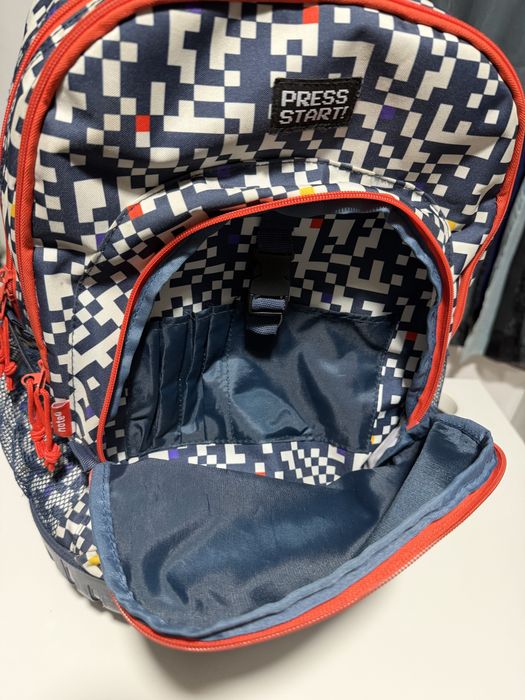 Mochila Rodinhas e Lancheira
