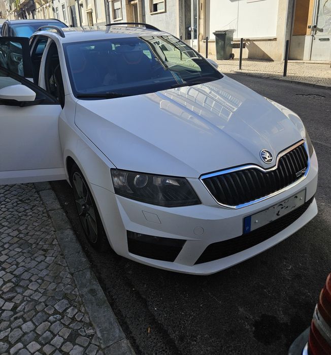 Skoda Octavia VRs TDI 184 cv foto 3