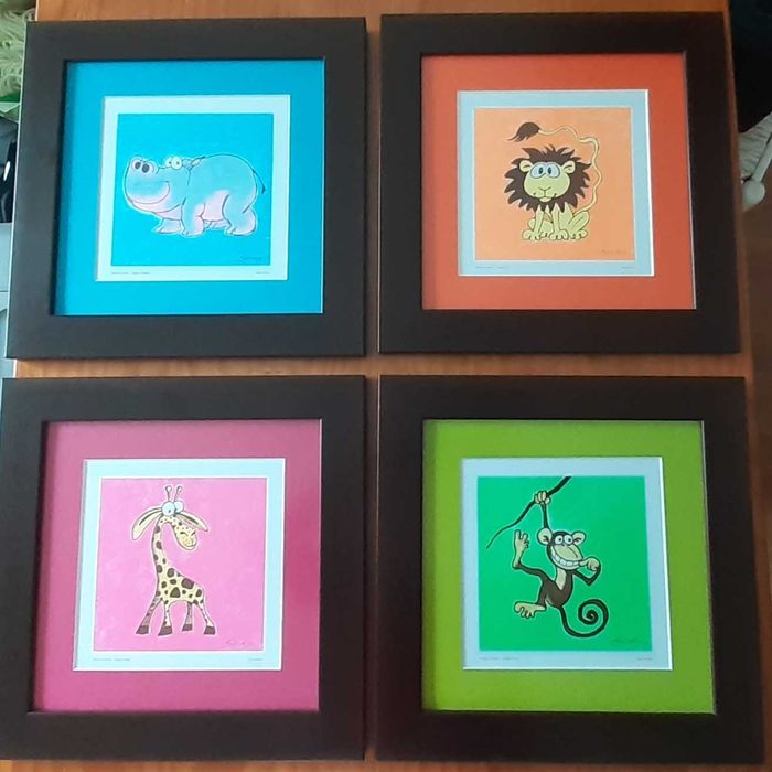 4 quadros com ilustrações de ANIMAIS - cores vivas