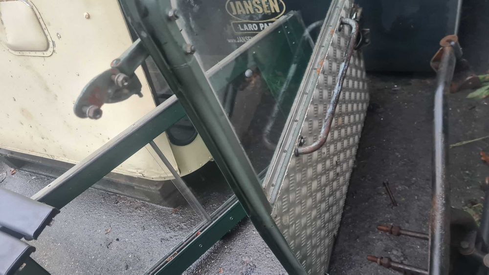 Land Rover Serie 88" Tejadilho porta mala janelas
