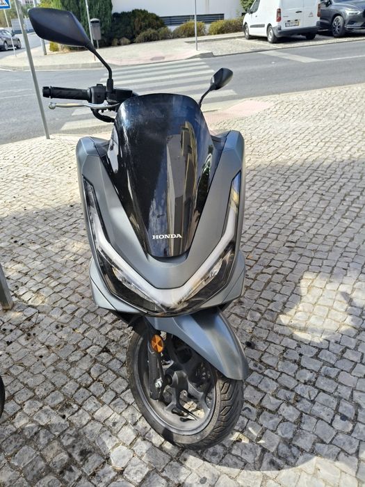 PCX 125 ano 2025