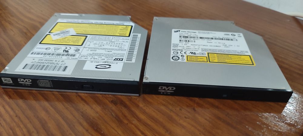 DVD Reader e 2 x DVD Writer Interno portátil64738290820737122