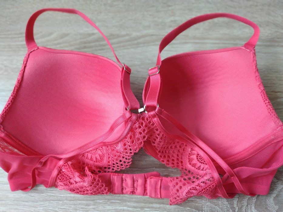 Stanik Esotiq push up 75D