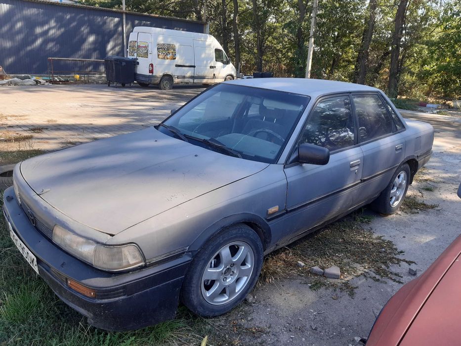 Toyota Camry 2.0 Механика 1989г