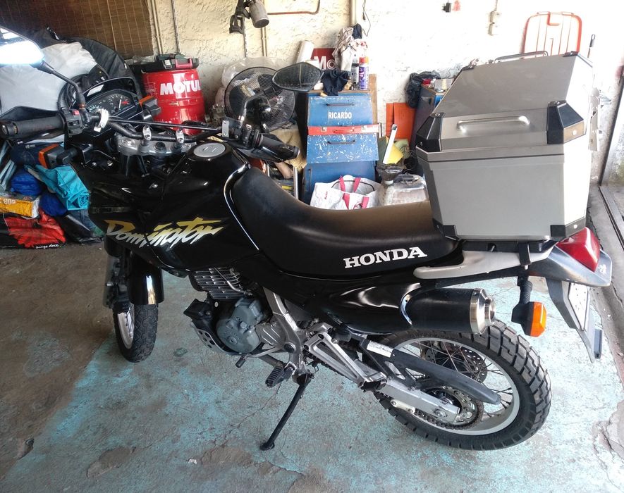 Honda NX 650 Dominator