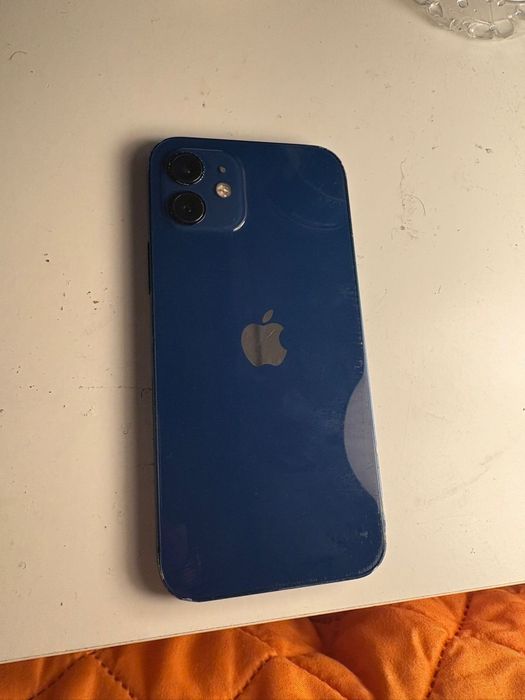 Iphone 12 usado