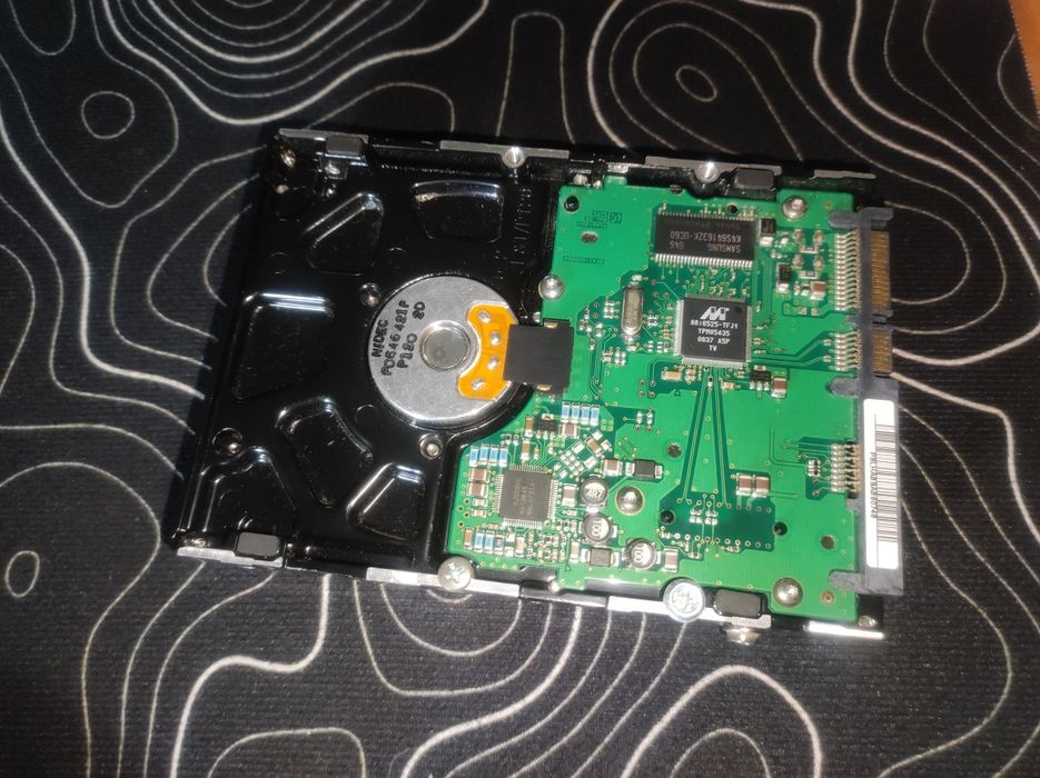 Hdd disk 200gb В отличном состоянии