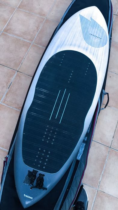 Wing foil board 97 Litros gong« Cruzader