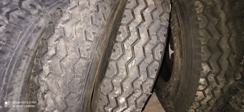Шини вантажні 8.25r20