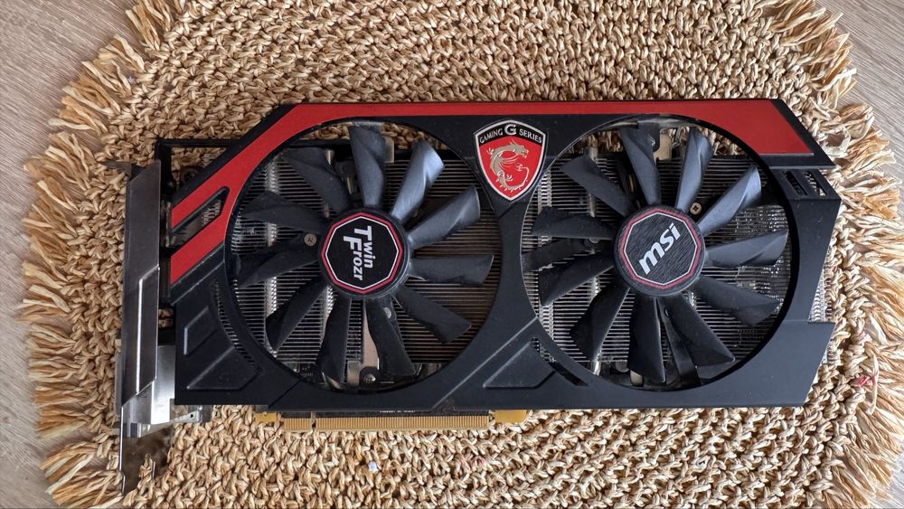 Ігрова відеокарта MSI GeForce GTX 770 2GB