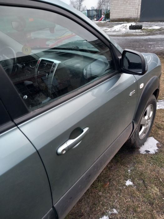 Hyundai Tucson 2,0 CRDI uszkodzony