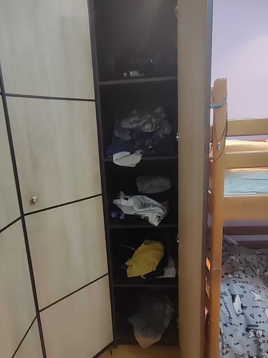 Шафа кутова в хорошому стані