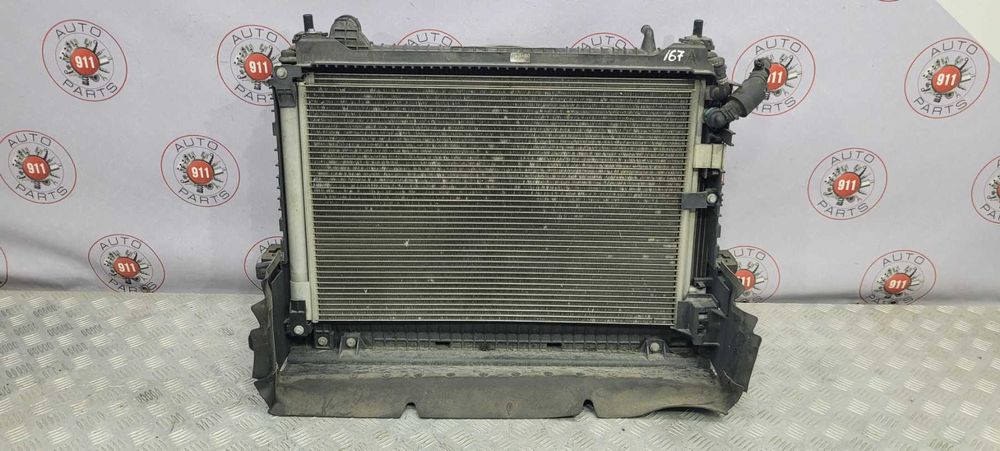 Радіатор телевізор панель диффузор Jaguar XE XF F-Pace 2016-2024