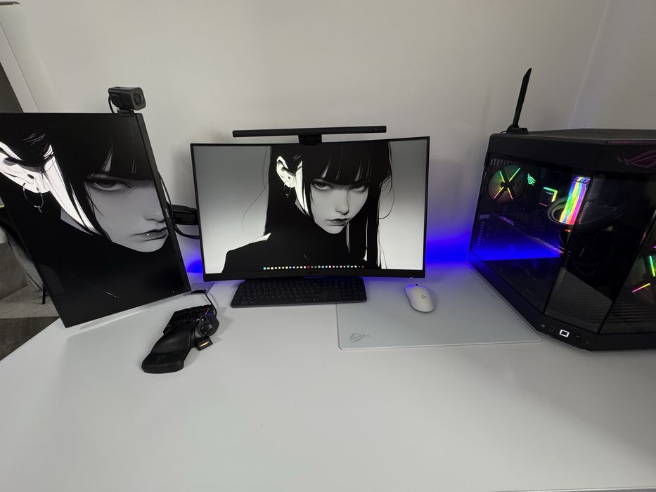 Стіл для роботи, ігор або навчання. Дуже якісний.