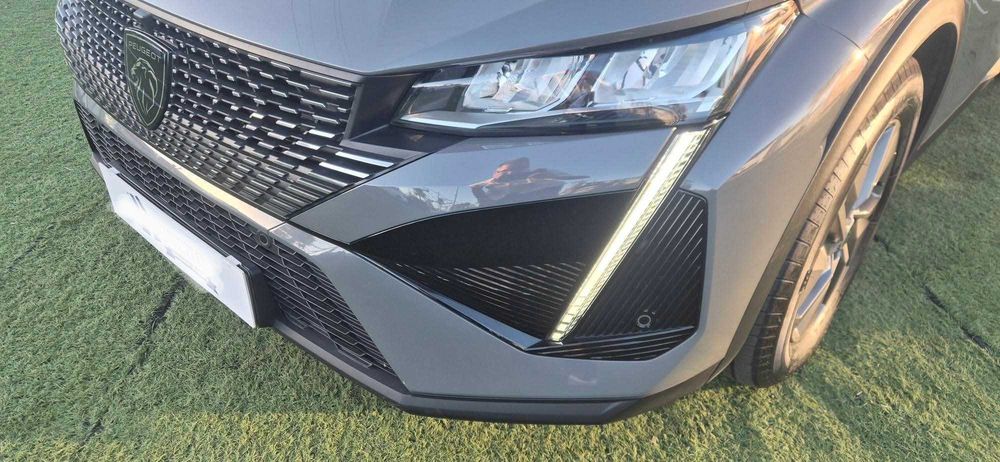 Peugeot 408 1.2 Mild Hybrid  145 CV – Allure — photo 5
