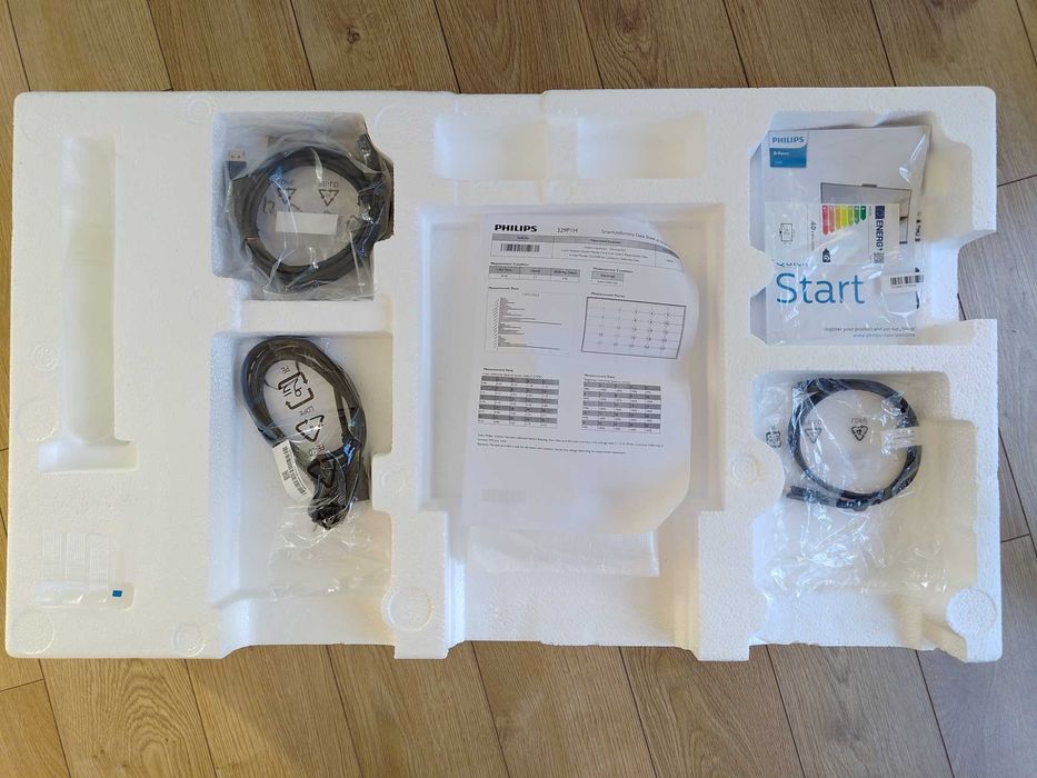 Monitor Philips  329P1H | 32" | 4K | USB-C | Kamera