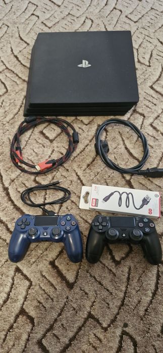 Play station 4 pro 1tb
