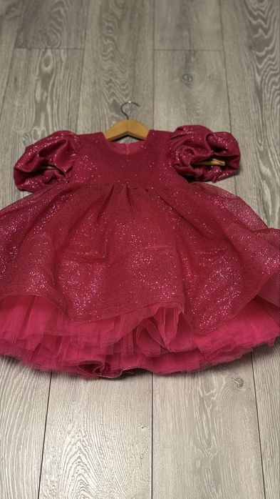 Сукня святкова рожева фуксія малинова