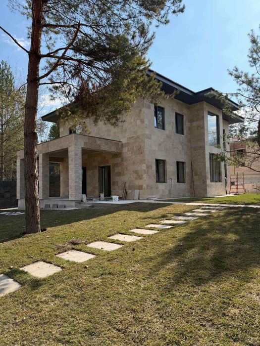Гореничі. Будинок 200 кв.м+7.5 соток з соснами. Асфальт. 320 000 дол - View 4