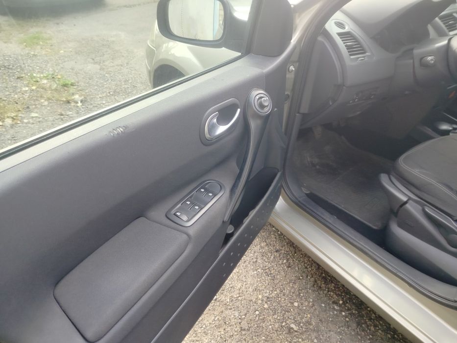 Продам Renault Megan 2