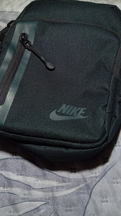 bolsa nike preta