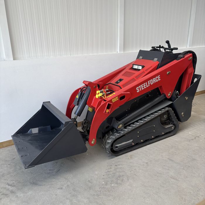 Mini Pá Carregadora SL1000K - Kubota, Danfoss, HANSA Italy