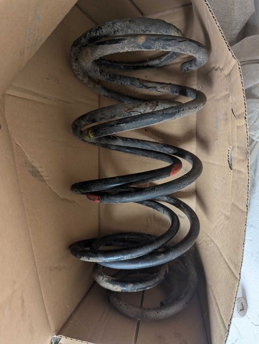 Пружини передні Ford C Max 2007-09рр.