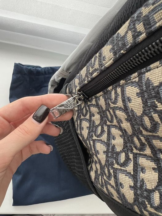 Новий рюкзак Dior