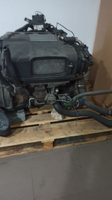 Sprzedam kompletny silnik BMW E 46 2.0 diesel