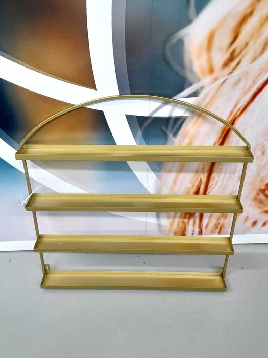 Estante Dourada de Beleza e Estética Nova