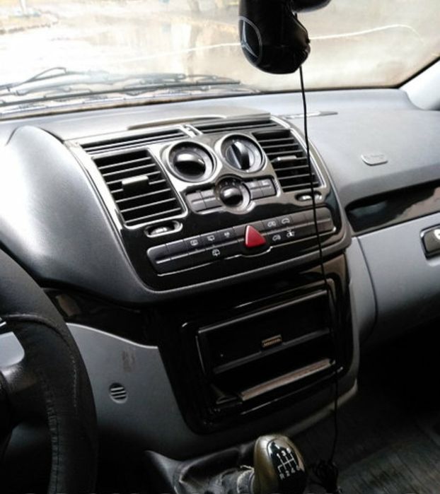 Декор накладки на панель Mercedes VITO 639 / 638/447 (вито 638/639/447