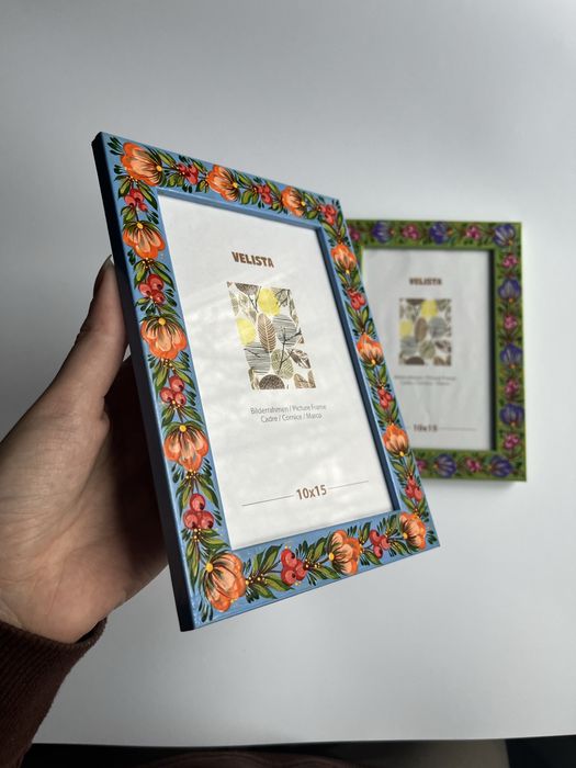 Рамка для фото з петриківським розписом