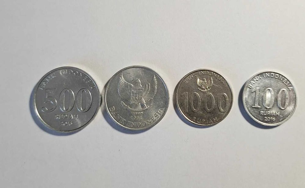Lote de 4 moedas Indonésia