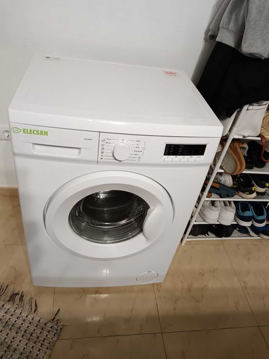 Máquina de lavar roupa 8kg