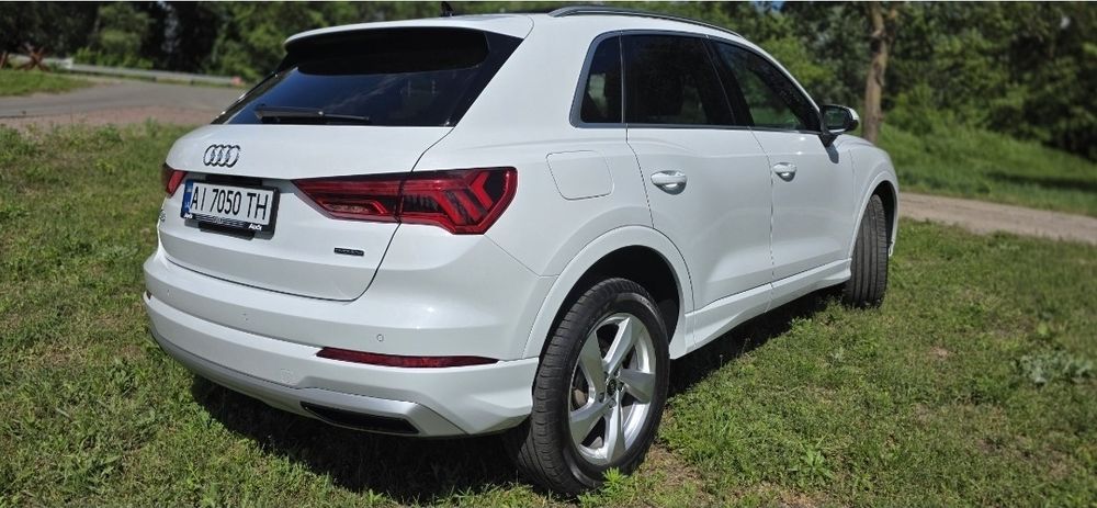 Продам Audi Q3 Premium Plus  Quattro,АУДІ Q3