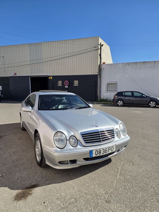 Mercedes-Benz CLK 200