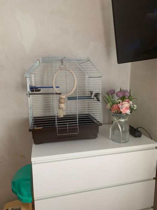 Клітка для папуги