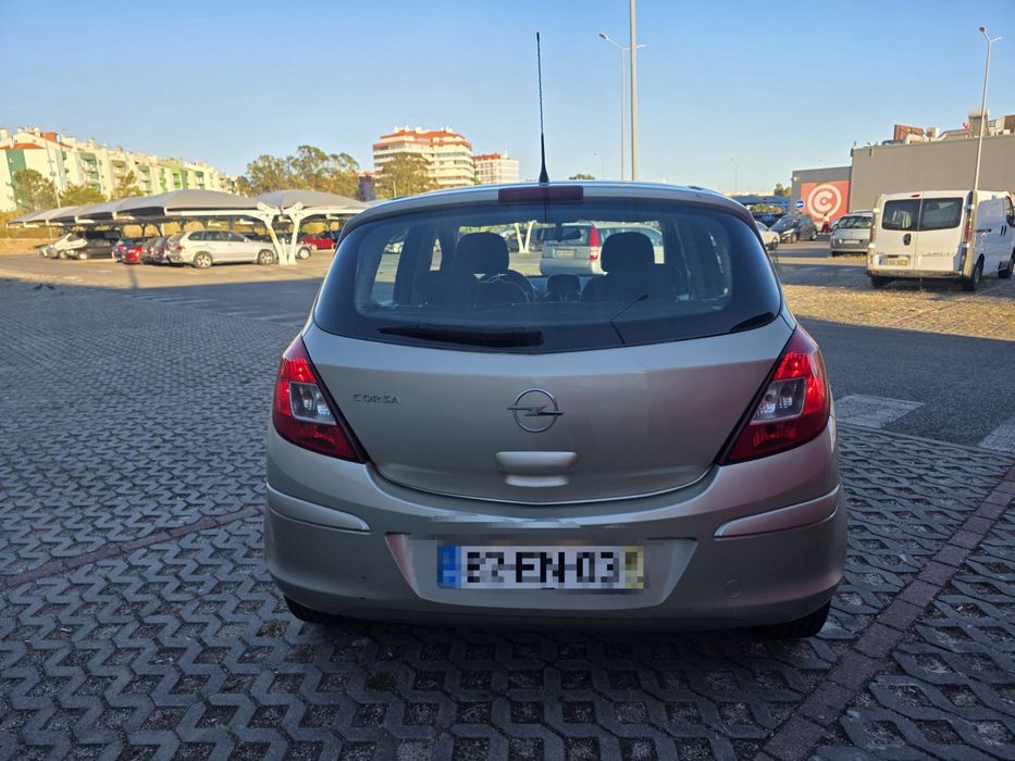 Opel Corsa D 16v