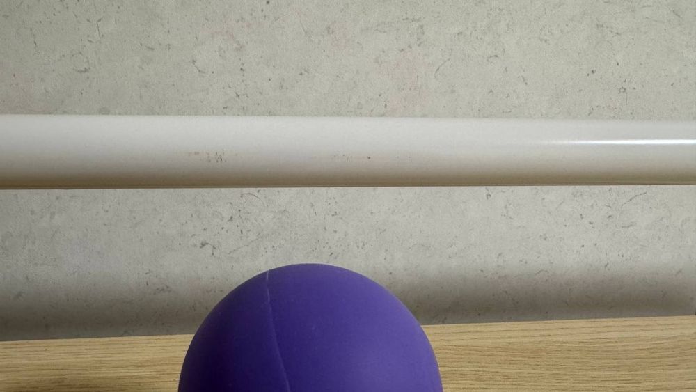 Настільна полиця / полочка на затискачах