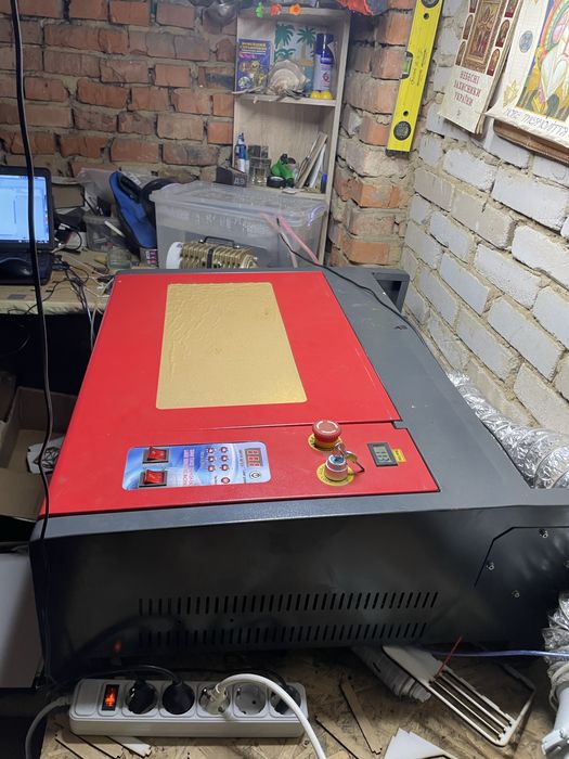 Лазерний станок 40х40 см