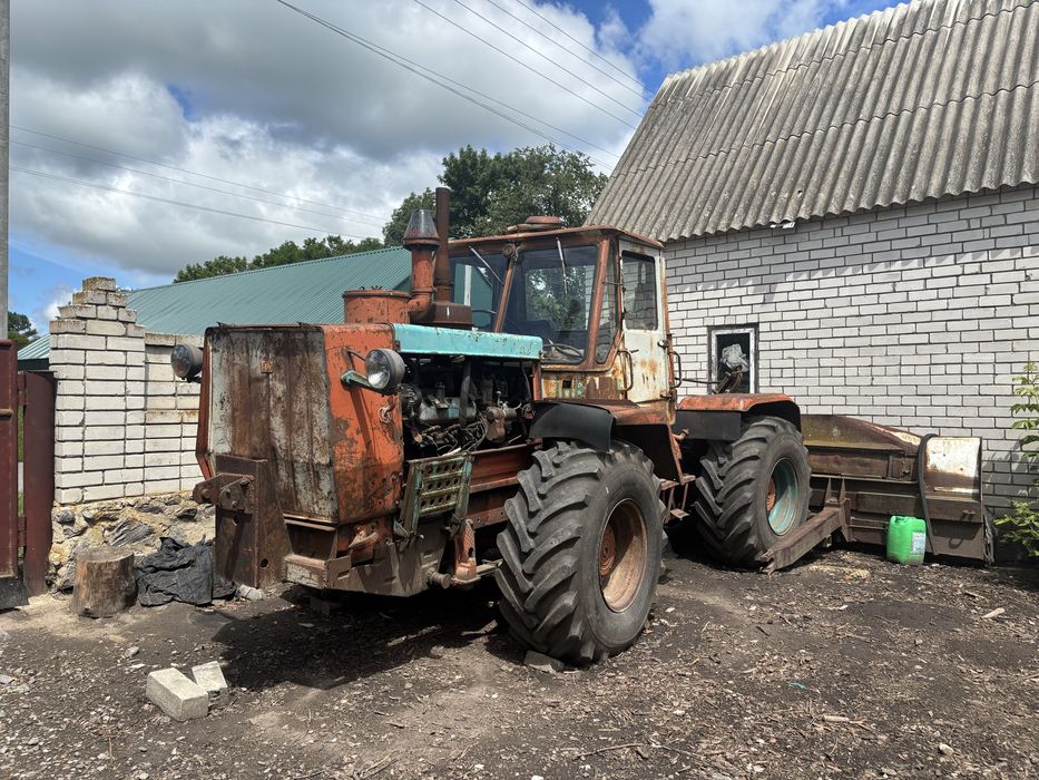 Трактор ХТЗ Т-150К з ПЛУГОМ ПЛН 5 35