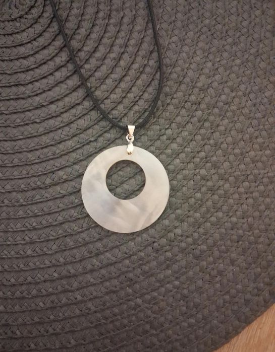 Naszyjnik z masy perłowej